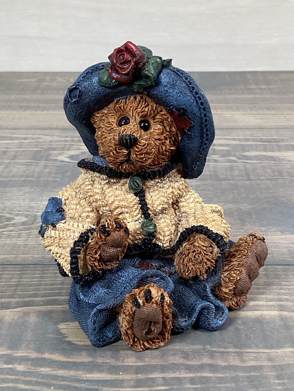 Boyds Bears 1996 "Bailey" Figurine Ornament